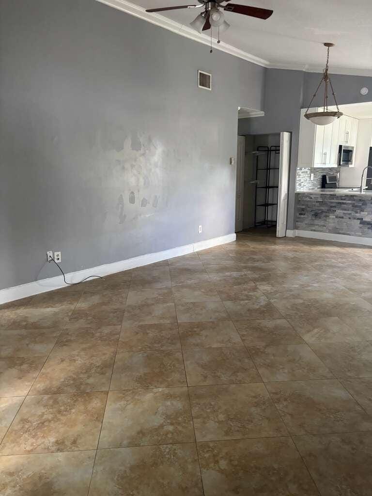 5369 Gene Circle — photo 9