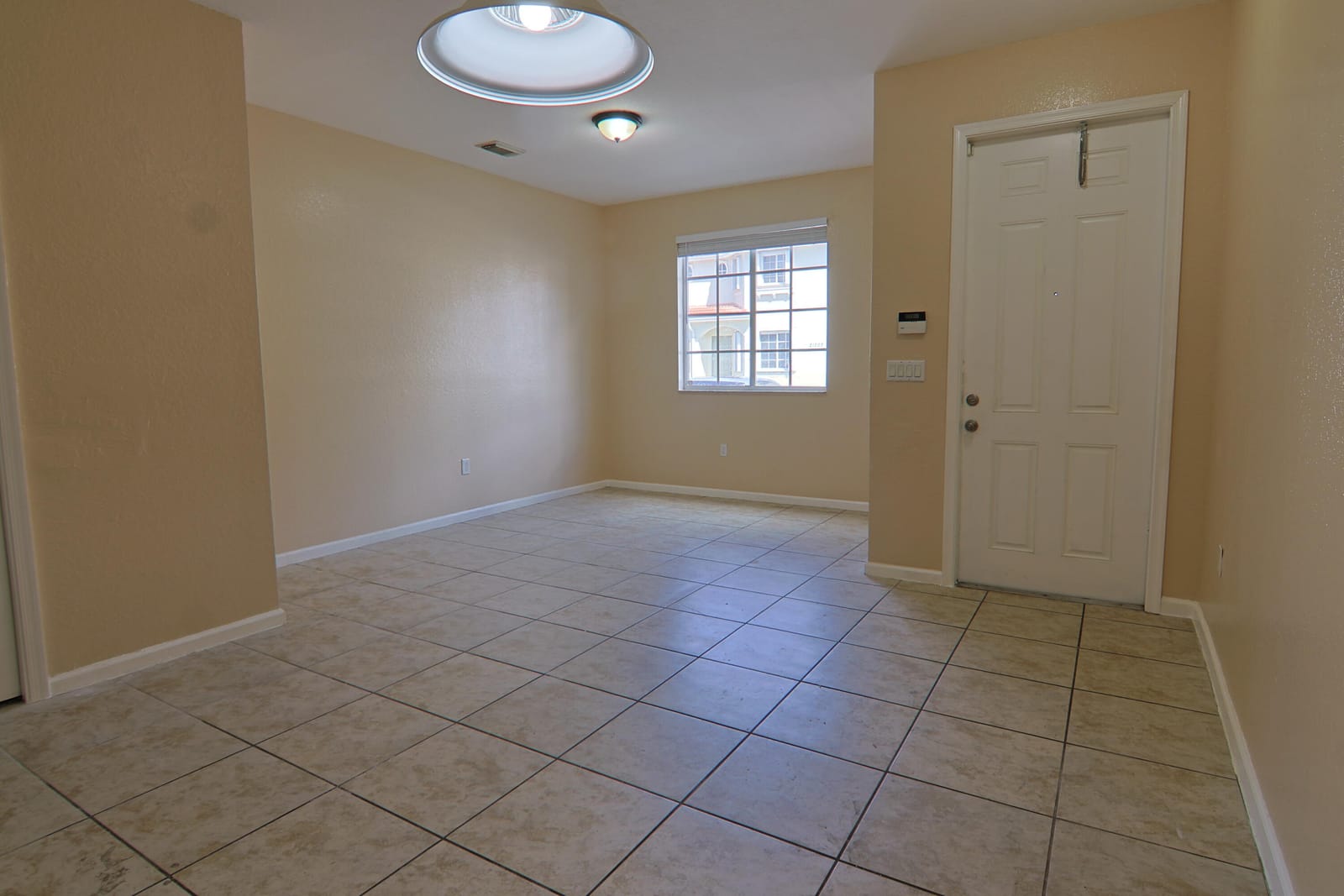 21211 NW 14th Place 3-27 — photo 5