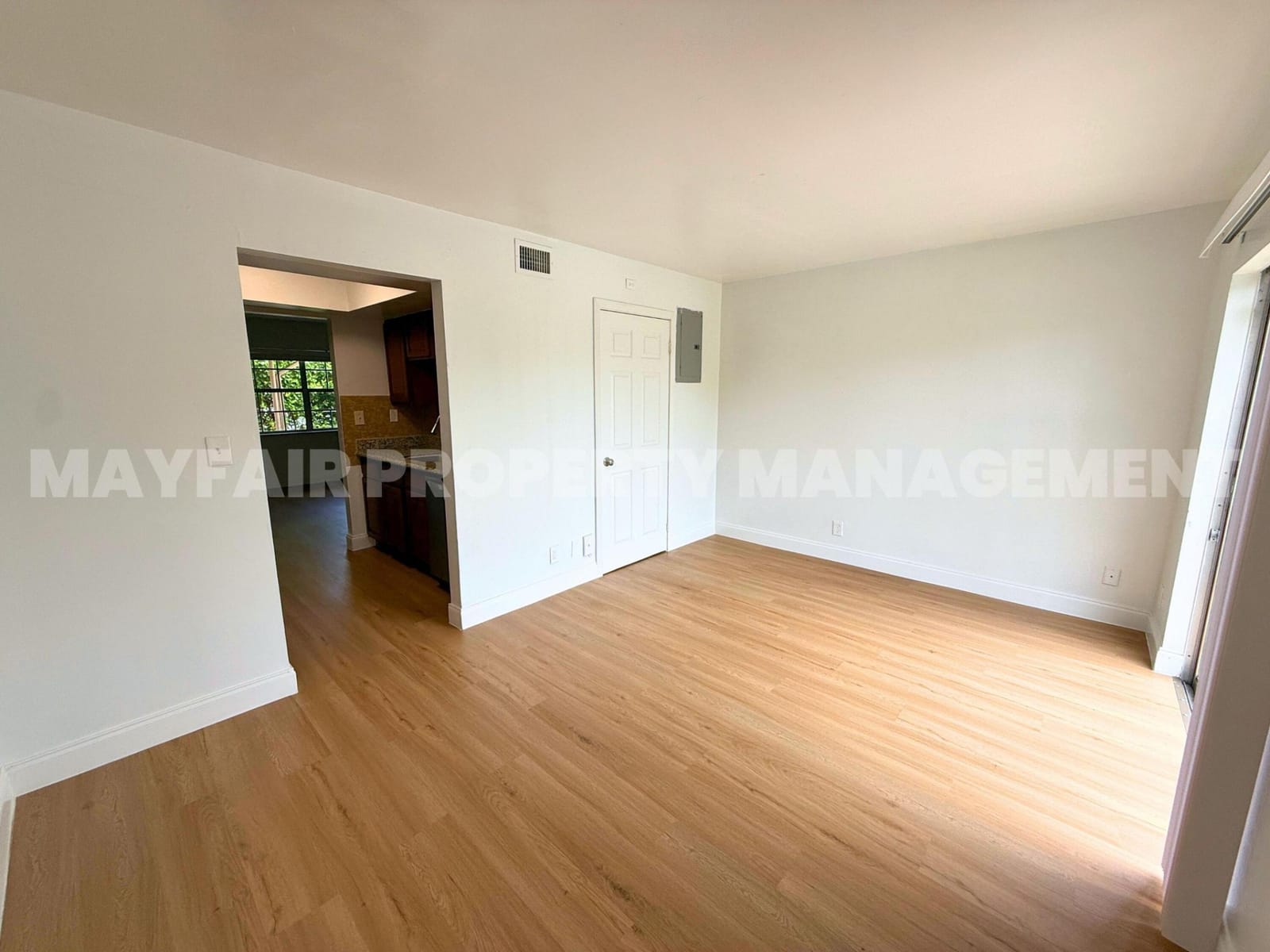 4100 NW 16th Avenue 11 — photo 4