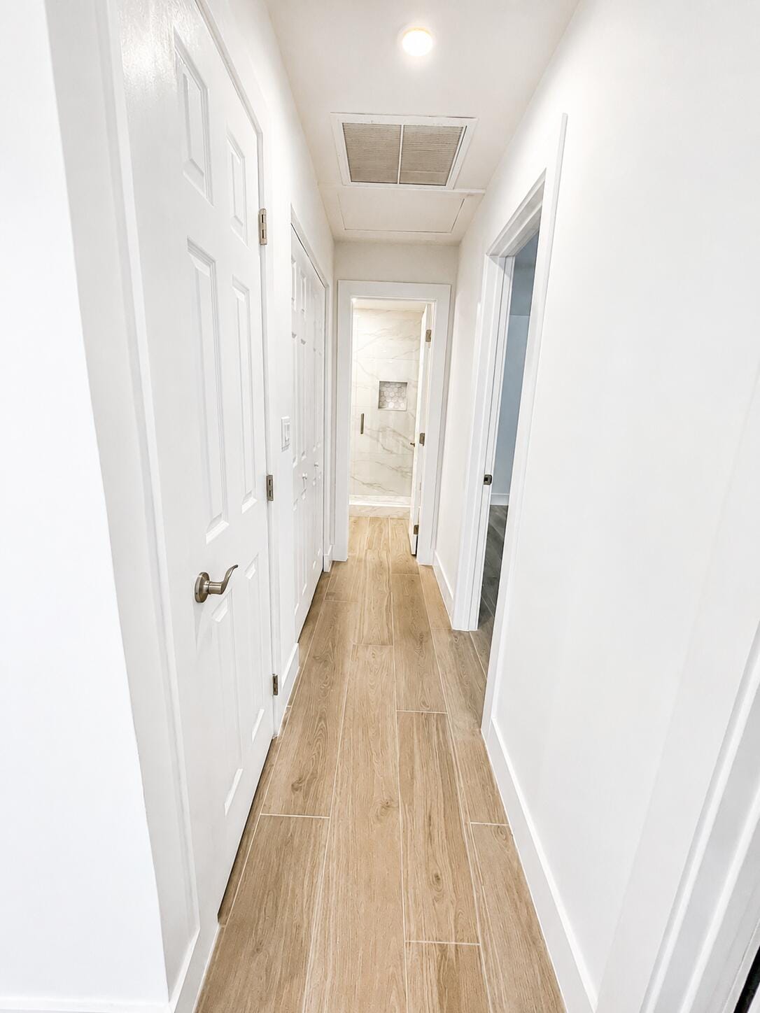 2104 Dock Street 1 — photo 4