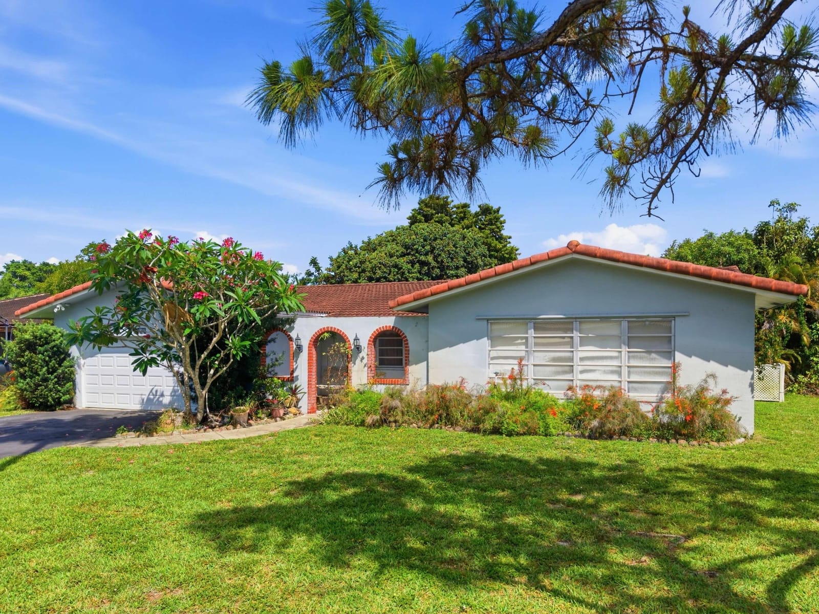10325 NW 42nd Drive, Coral Springs, FL 33065 photo 2