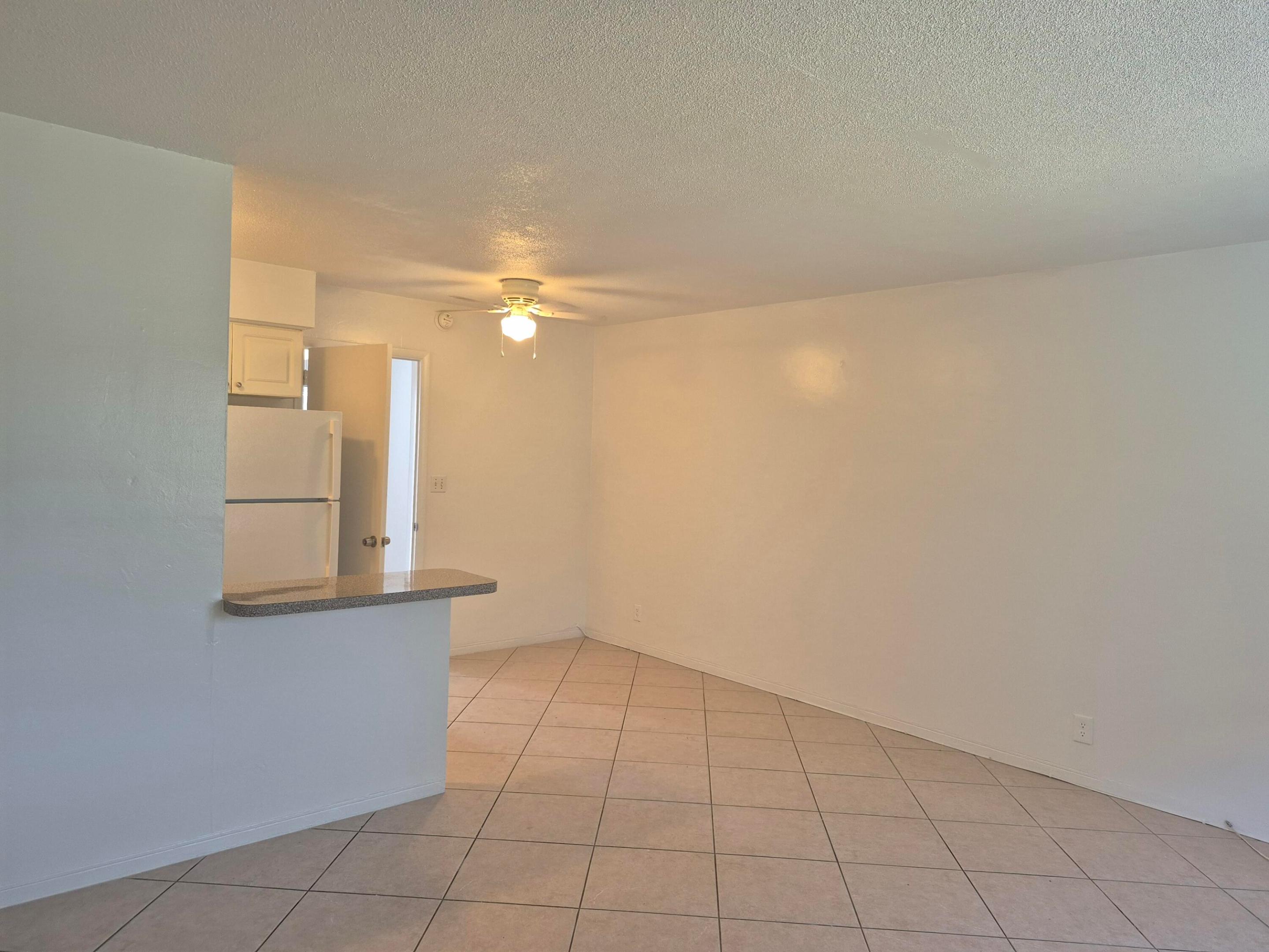 1960 NE 48 Street 9, Pompano Beach, FL 33064, Pompano Beach
