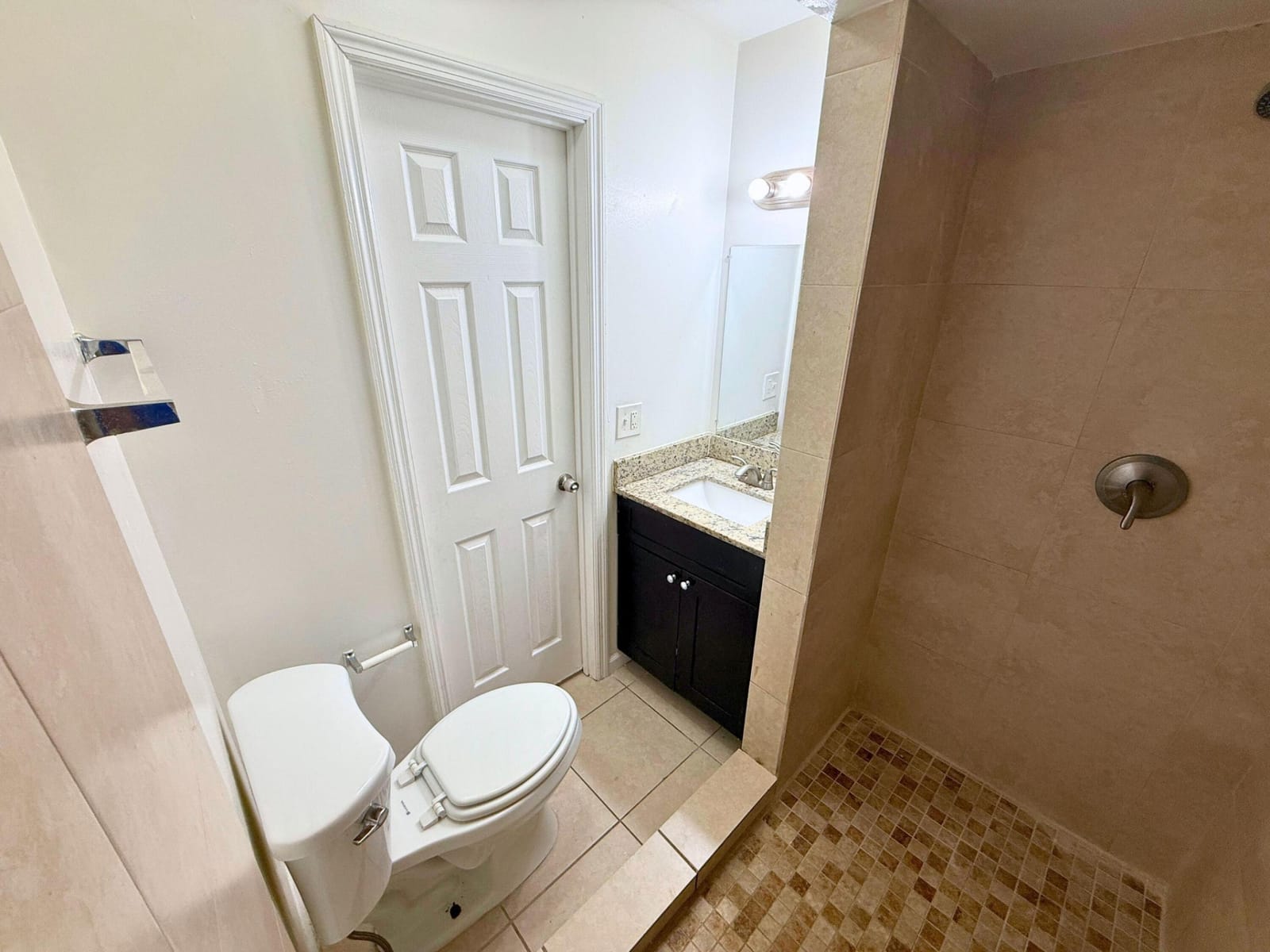 4100 NW 16th Avenue 31 — photo 11