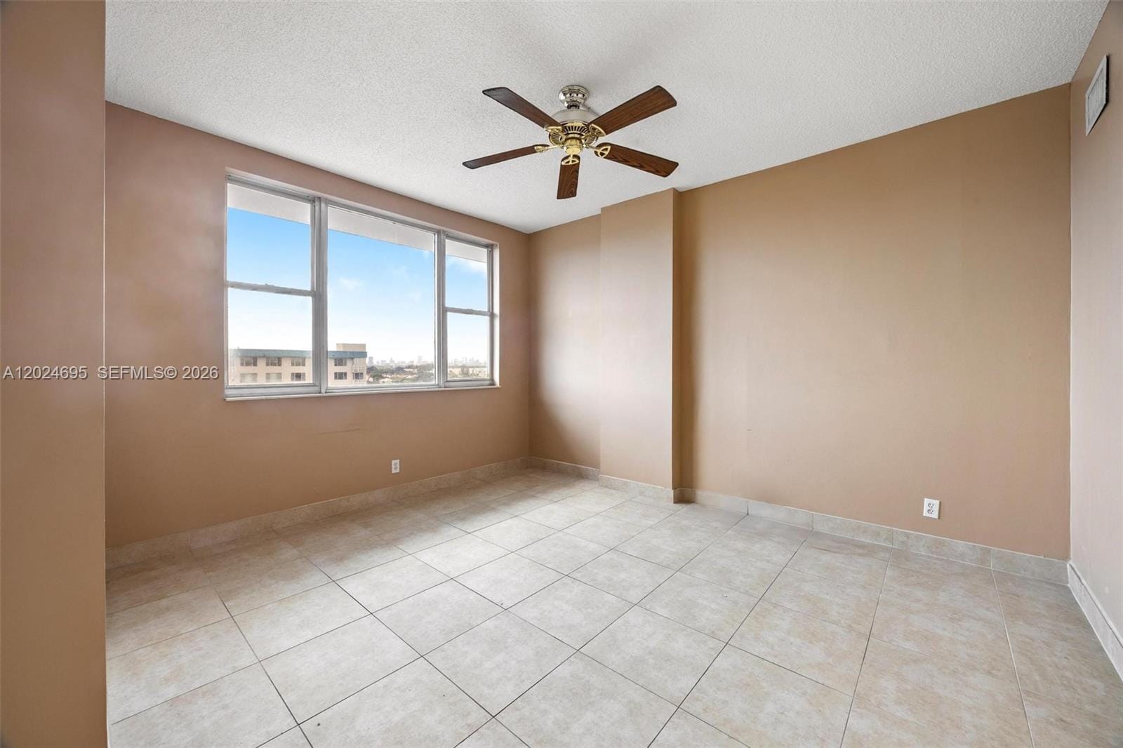 4350 Hillcrest Drive 1016, Hollywood, FL 33021 photo 11