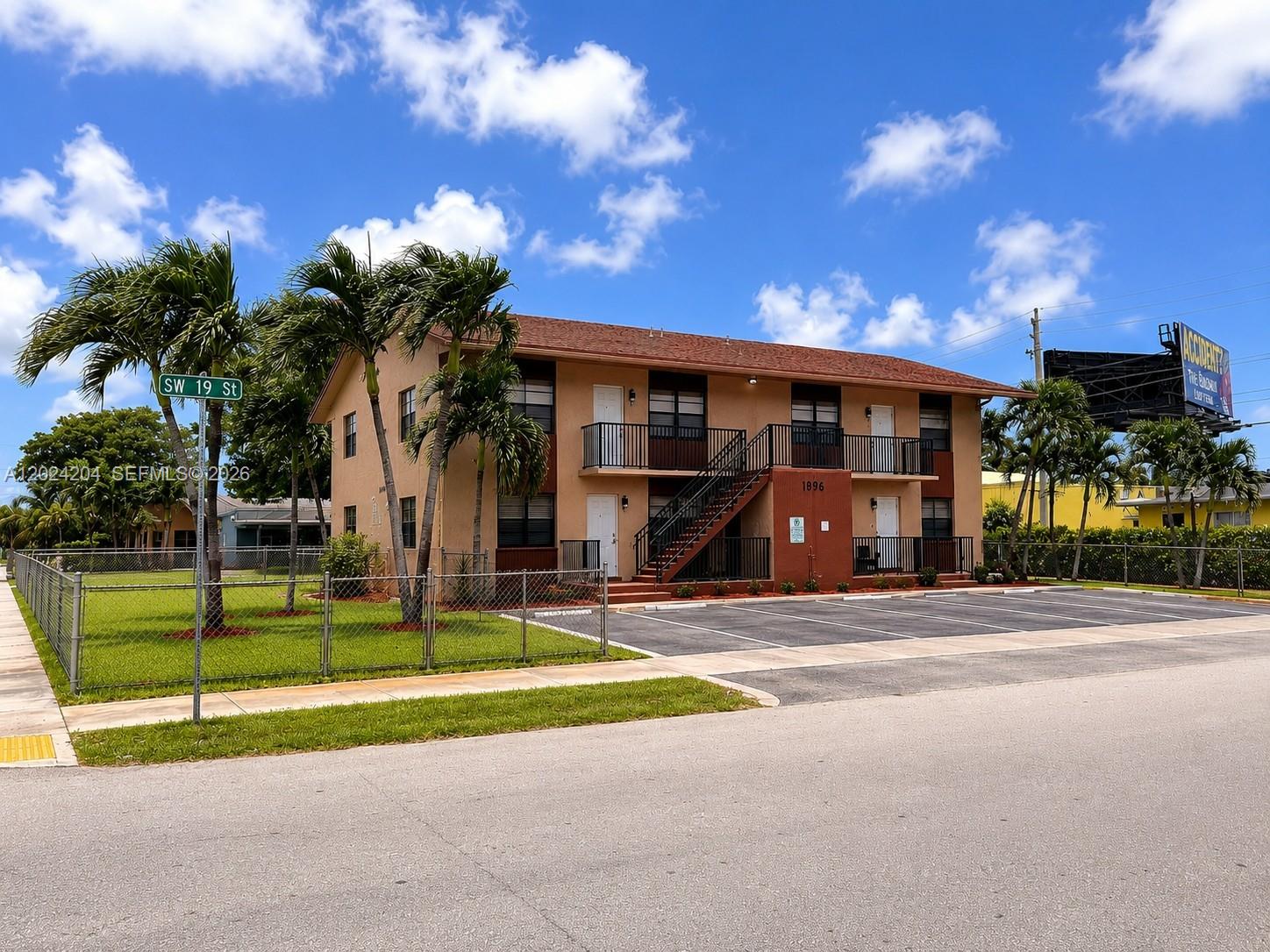 1896 SW 41st Avenue, Fort Lauderdale, FL 33317, Fort Lauderdale