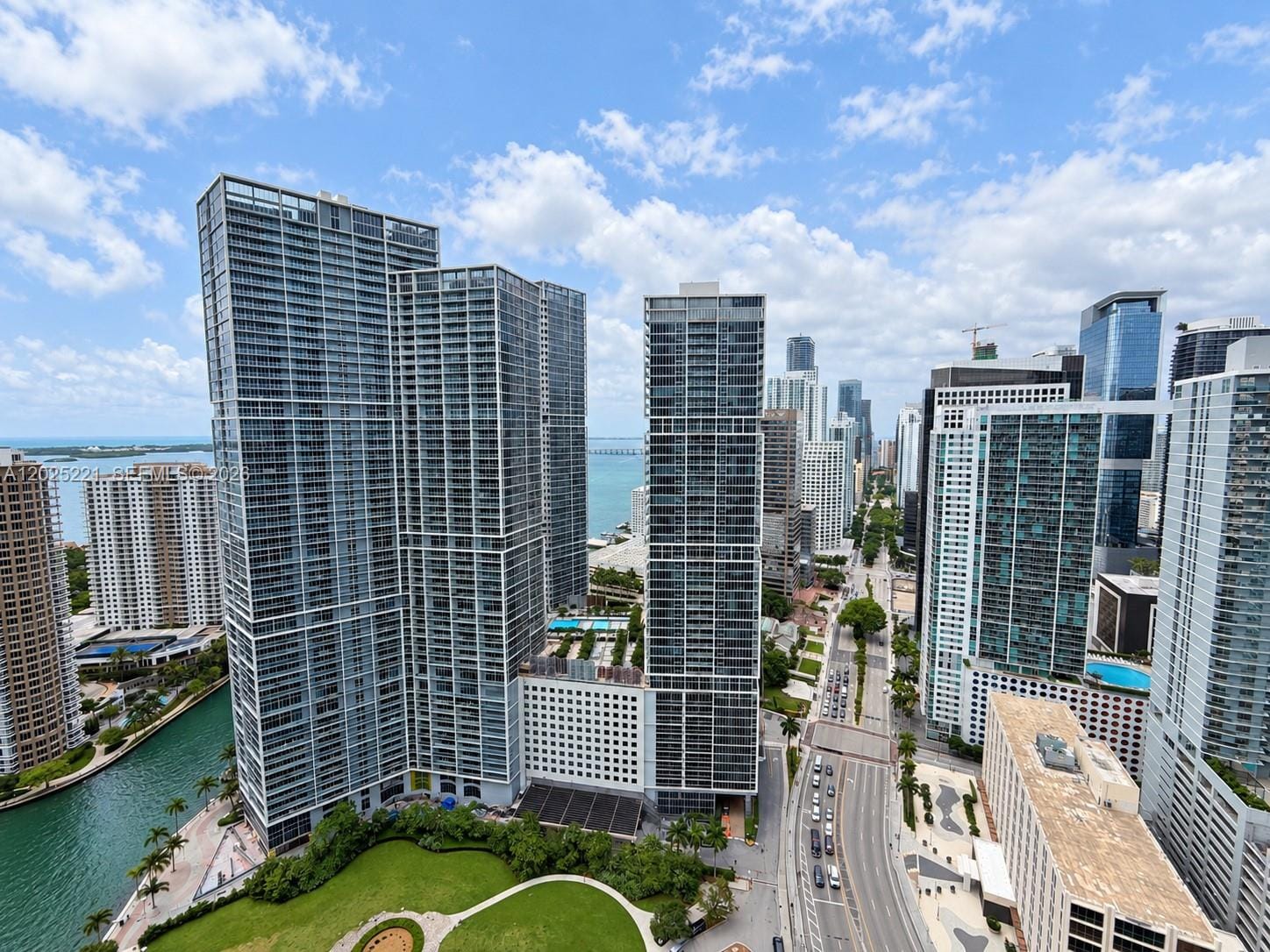 200 Biscayne Boulevard Way 4104, Miami, FL 33131 photo 19