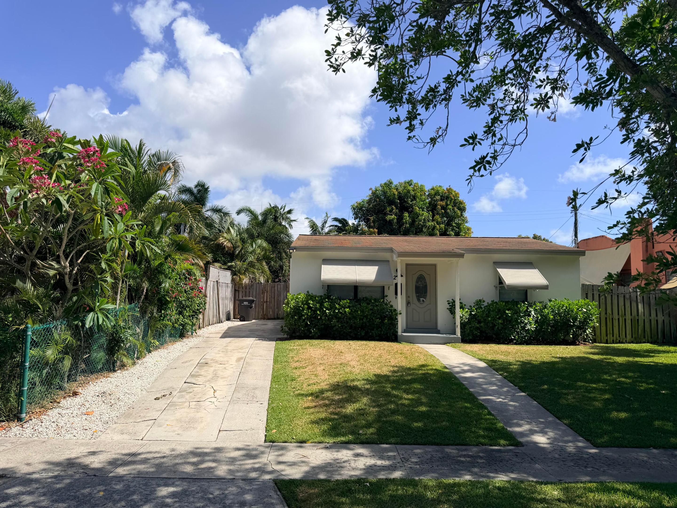827 Franklin Road, West Palm Beach, FL 33405, West Palm Beach