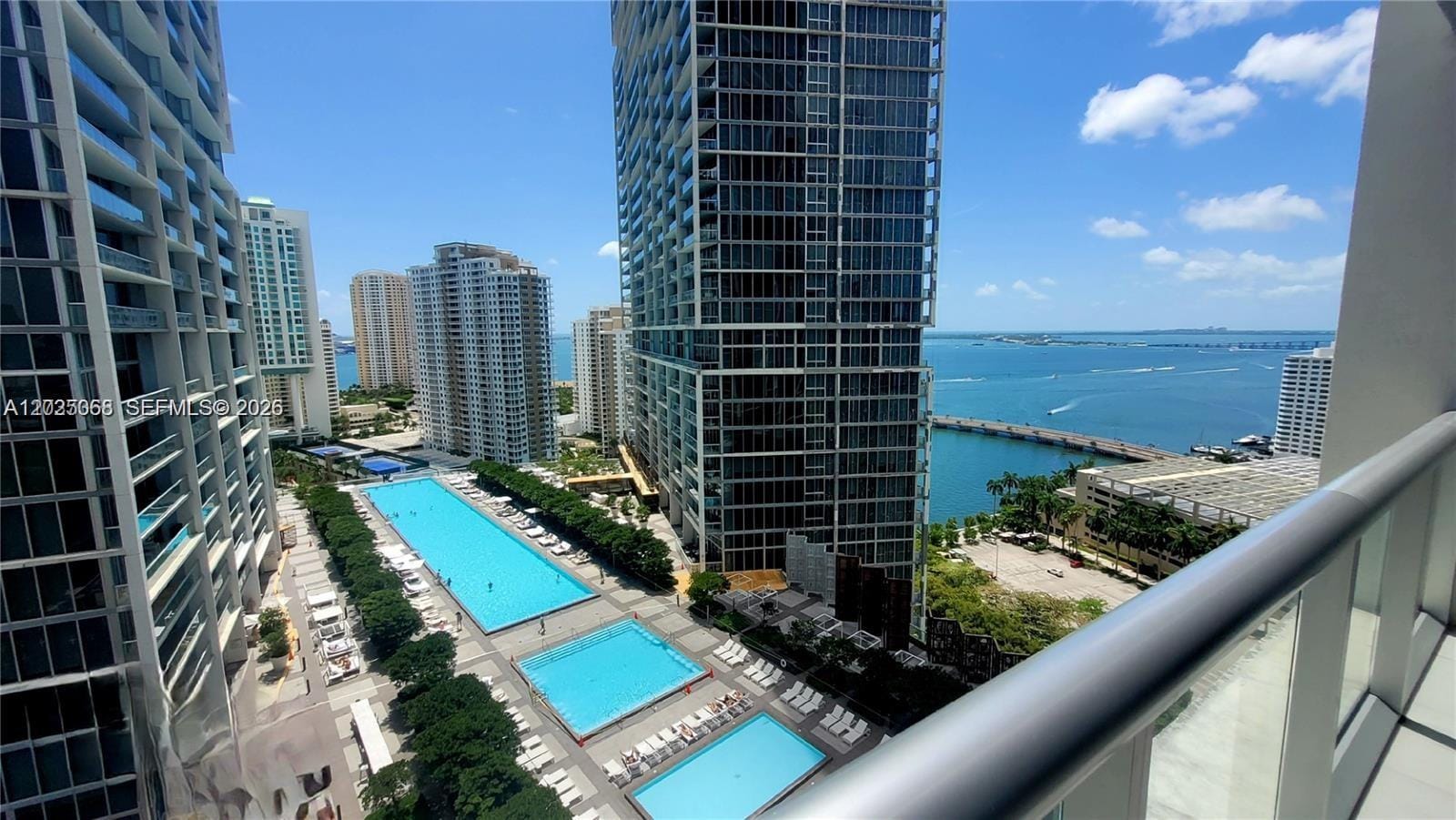485 Brickell Avenue 2311, Miami, FL 33131 photo 2