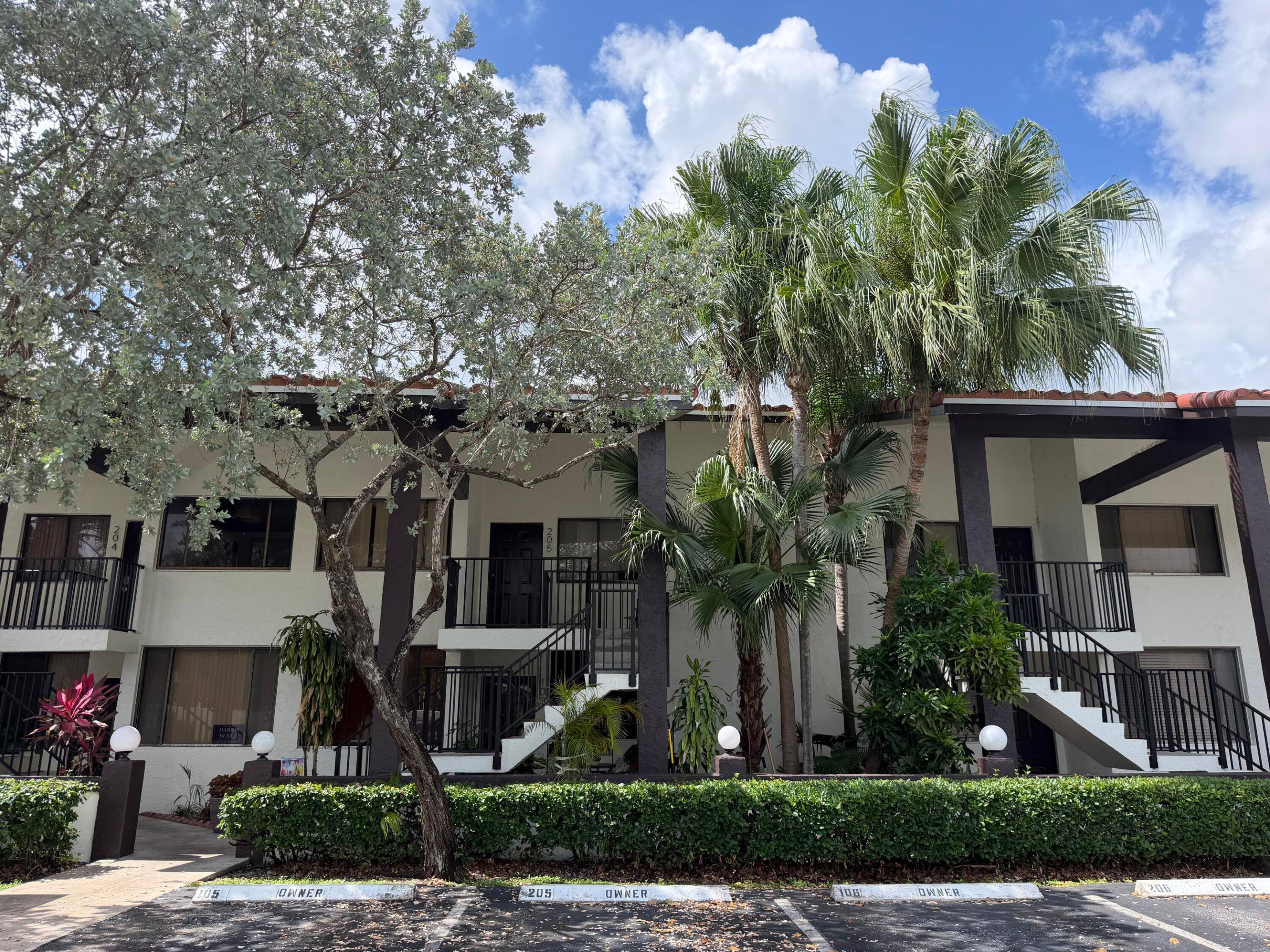 3300 NW 46th Street 104, Oakland Park, FL 33309, Oakland Park