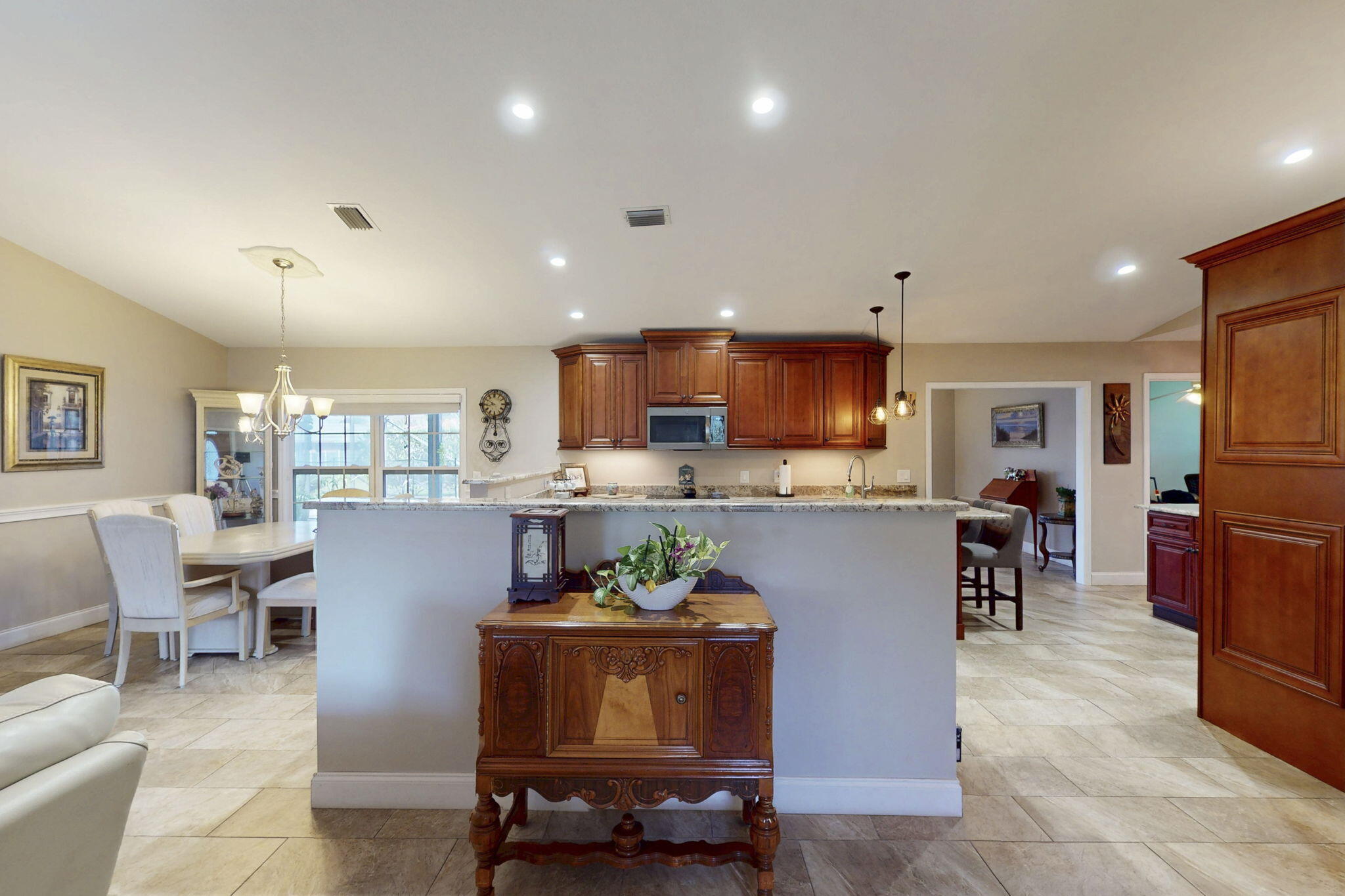 2144 SE Elmhurst Road — photo 8