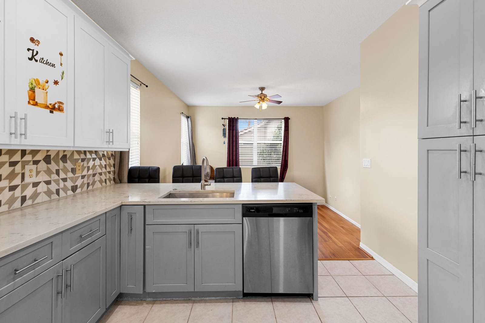 10720 Oak Bend Way — photo 6