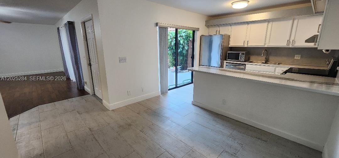 2556 Lakeview Court — photo 5