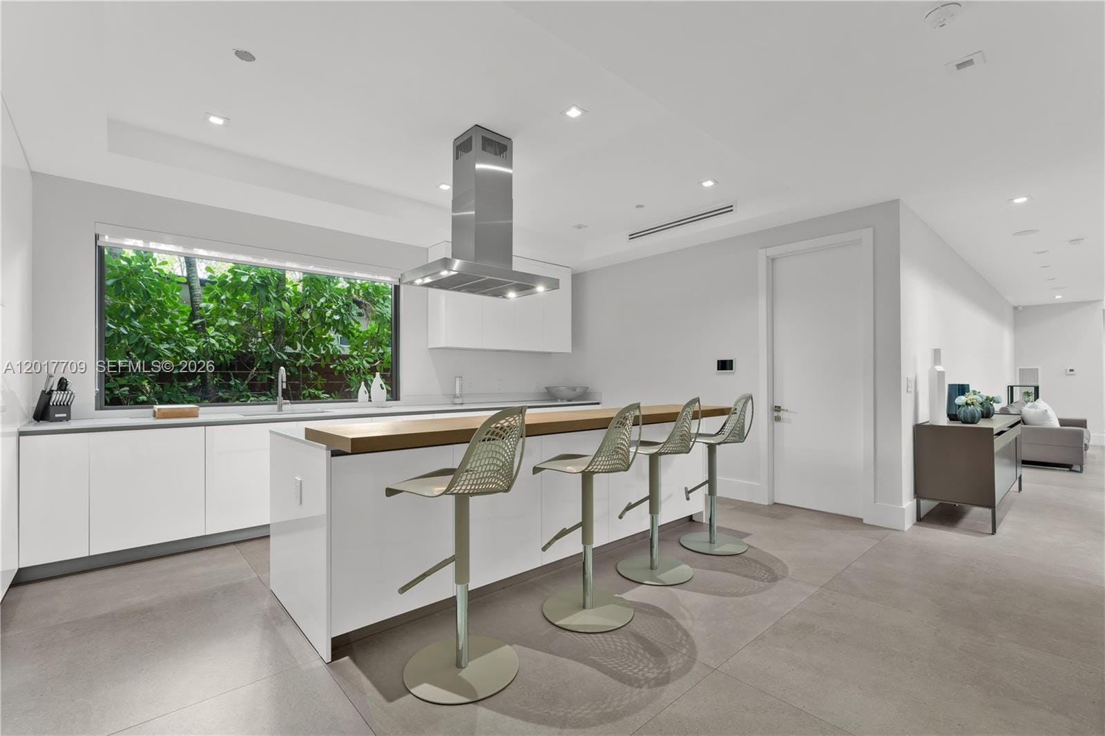10 Samana Drive — photo 10