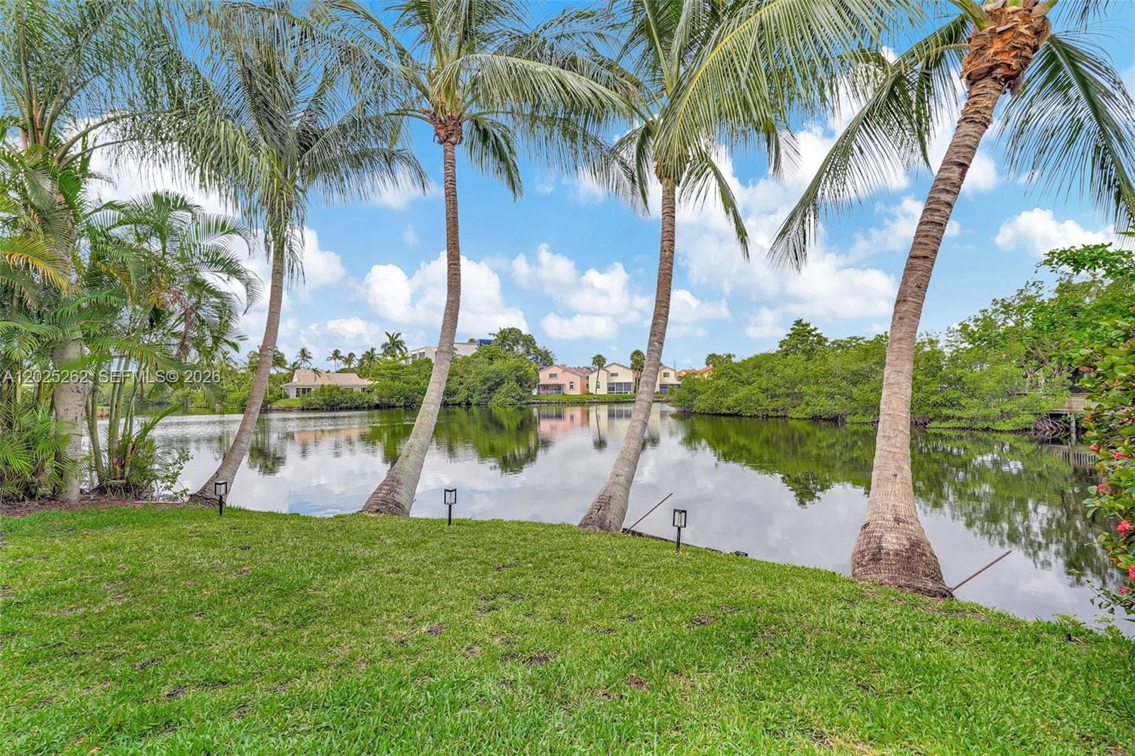1089 SE 6th Avenue, Dania Beach, FL 33004