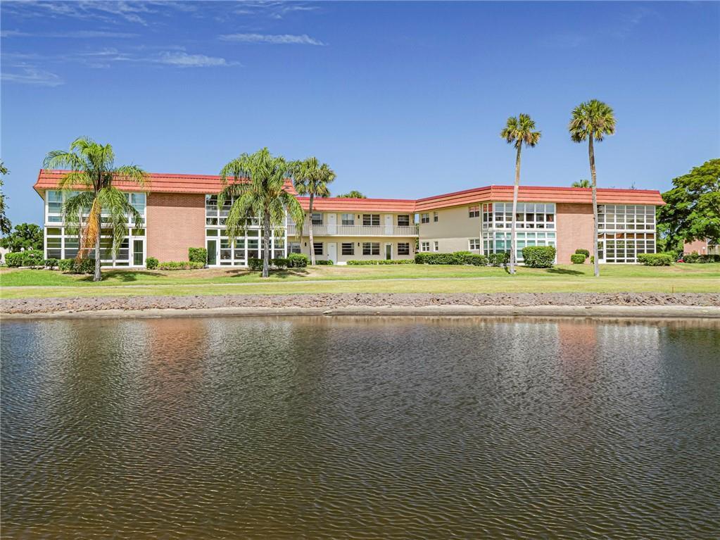 76 Royal Oak Drive 104, Vero Beach, FL 32962, Vero Beach
