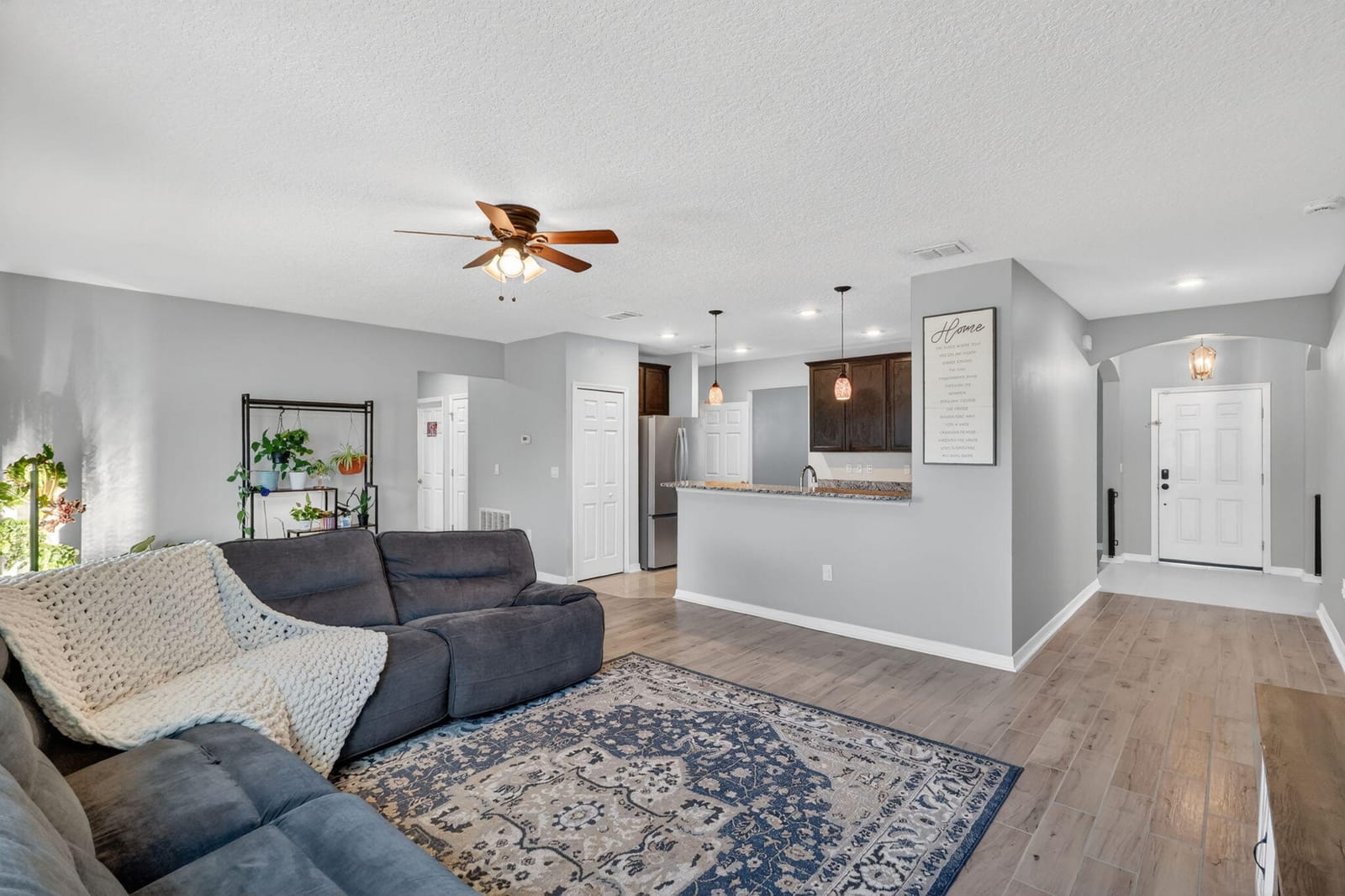 770 SW Saragossa Avenue — photo 5