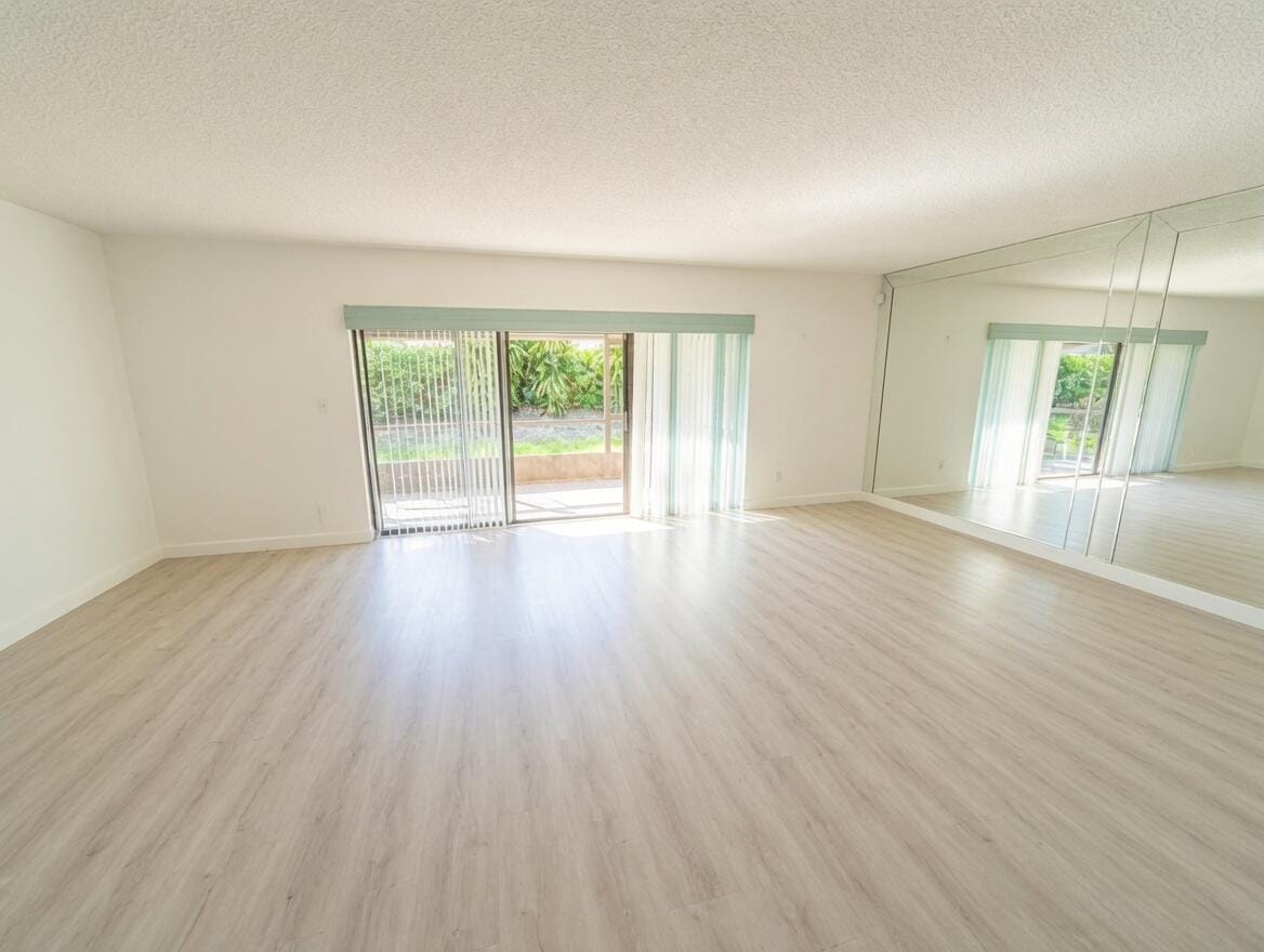 4737 NW 30th Street — photo 10
