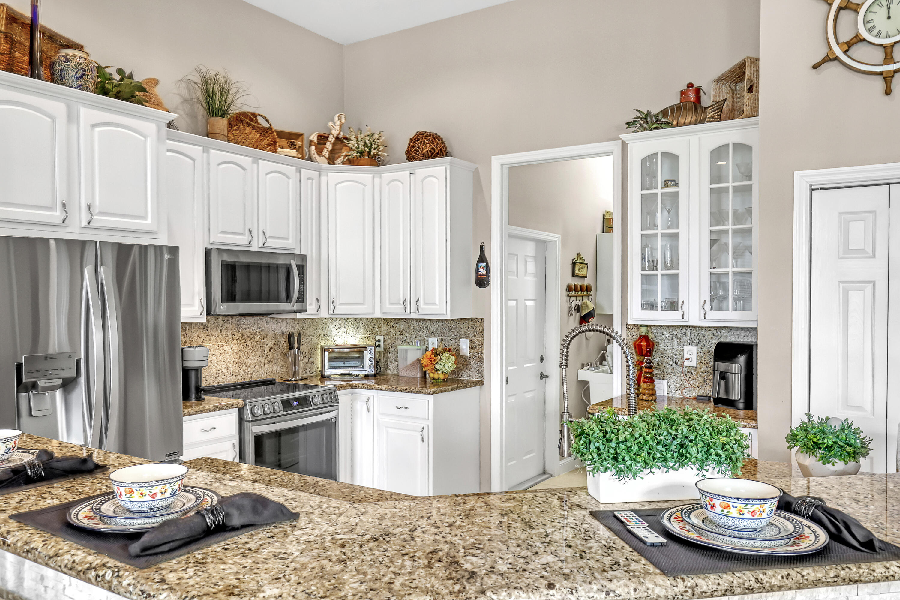 14042 88th Place N, The Acreage, FL 33470 photo 21