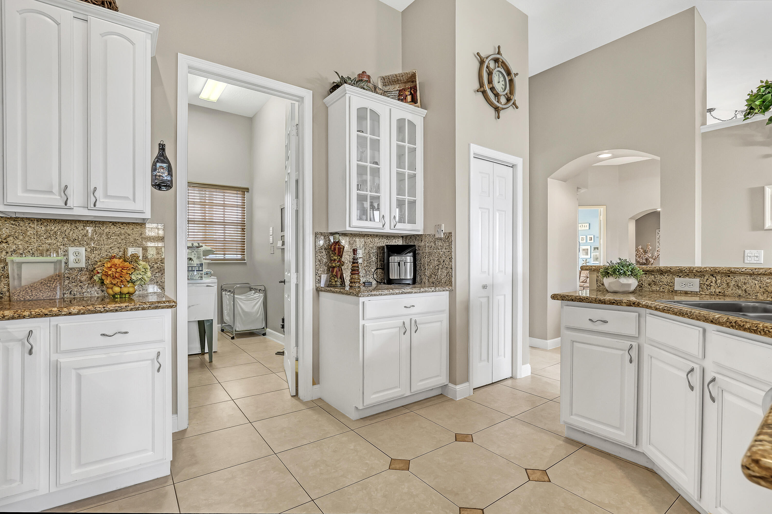 14042 88th Place N, The Acreage, FL 33470 photo 22