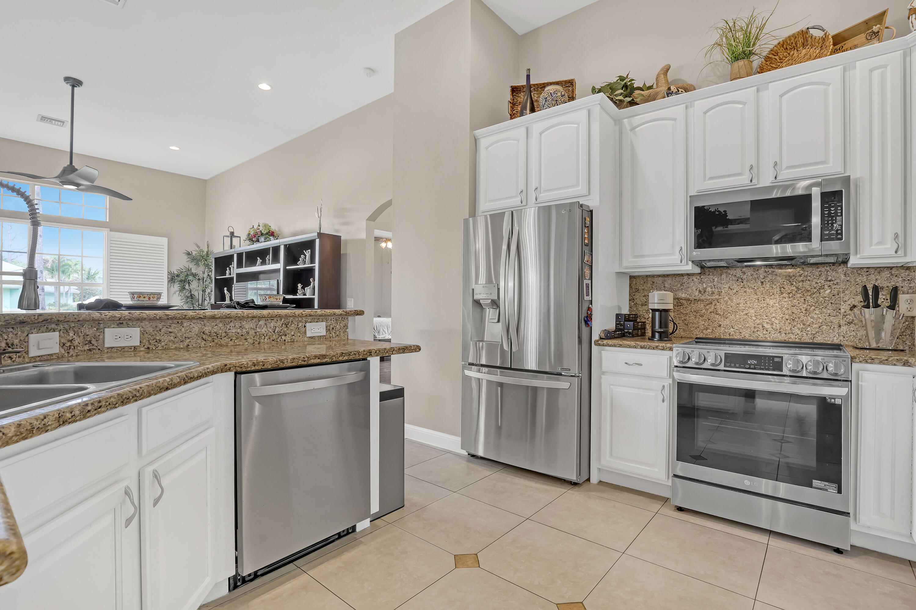 14042 88th Place N, The Acreage, FL 33470 photo 23