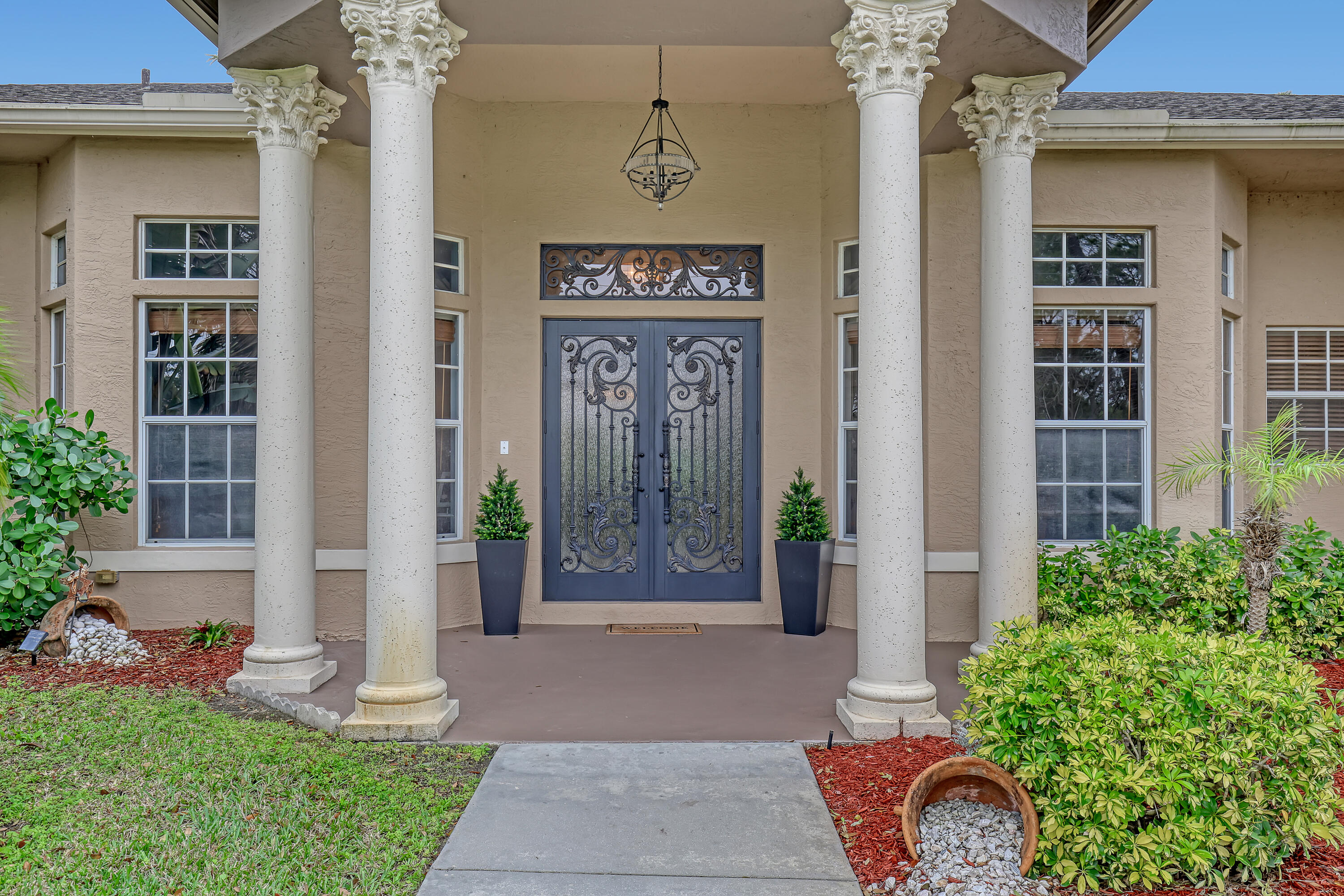 14042 88th Place N, The Acreage, FL 33470 photo 4
