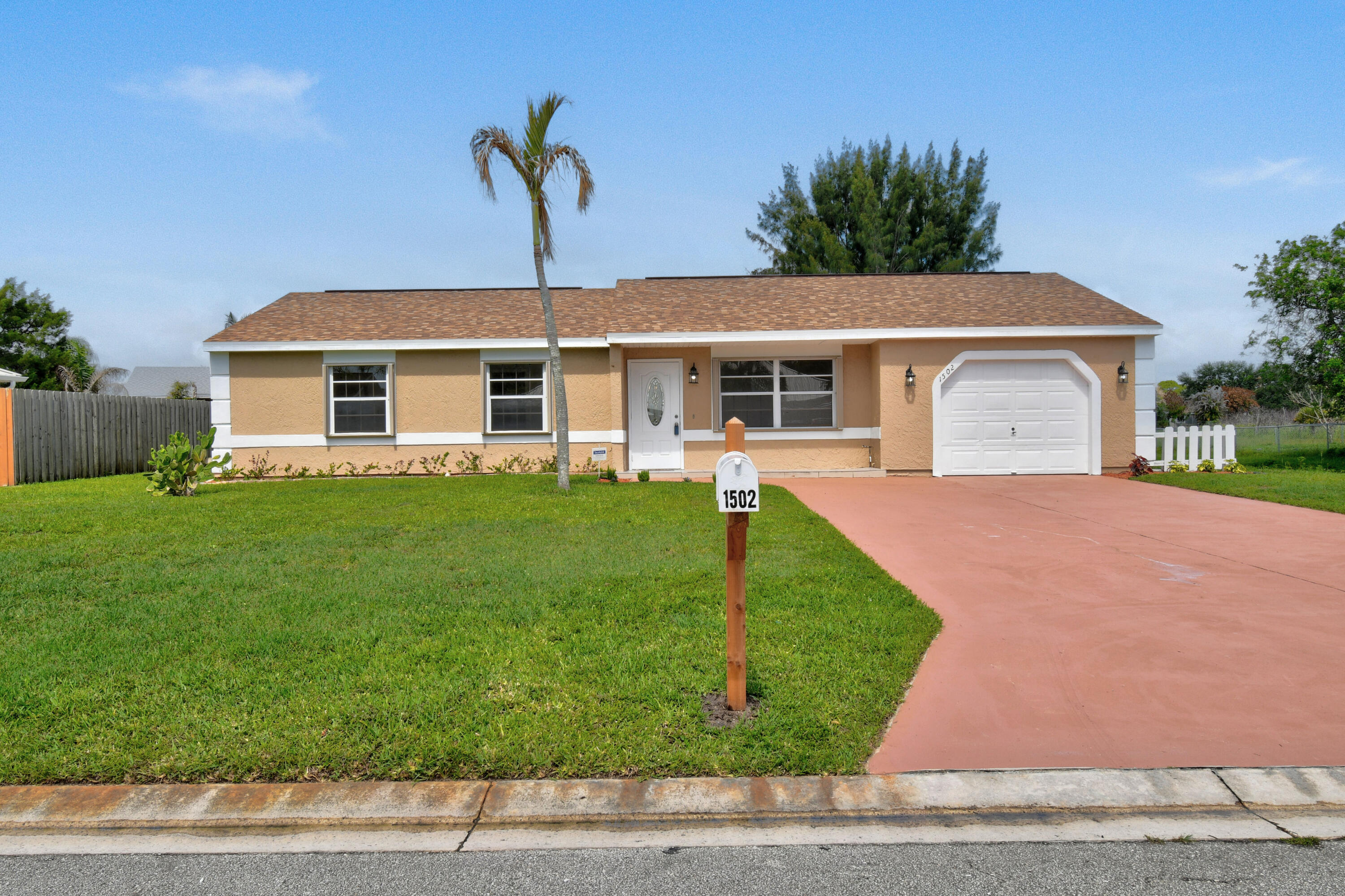 1502 SE Belcrest Street, Port St. Lucie, FL 34952, Port St Lucie