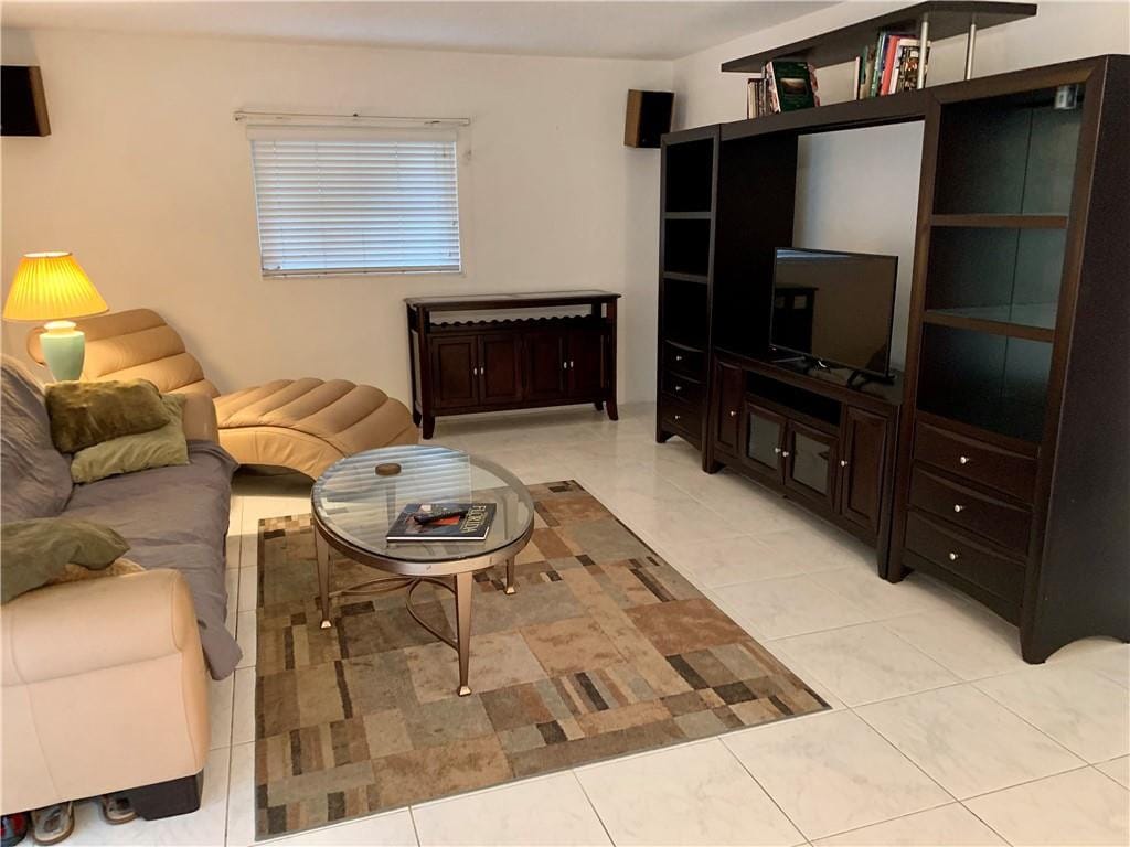 934 SE 9th Avenue 1, Pompano Beach, FL 33060 photo 13