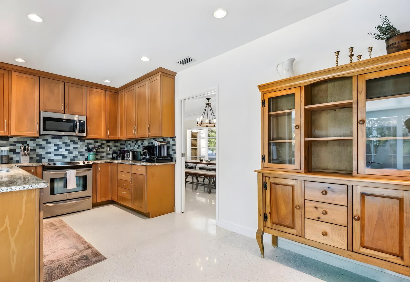 1348 SW 4th Street — photo 11