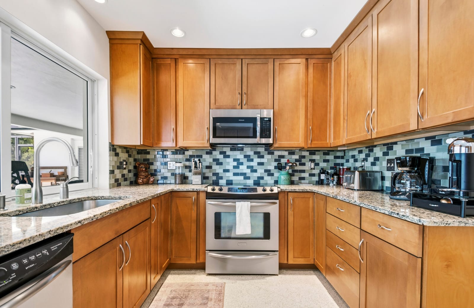1348 SW 4th Street — photo 10