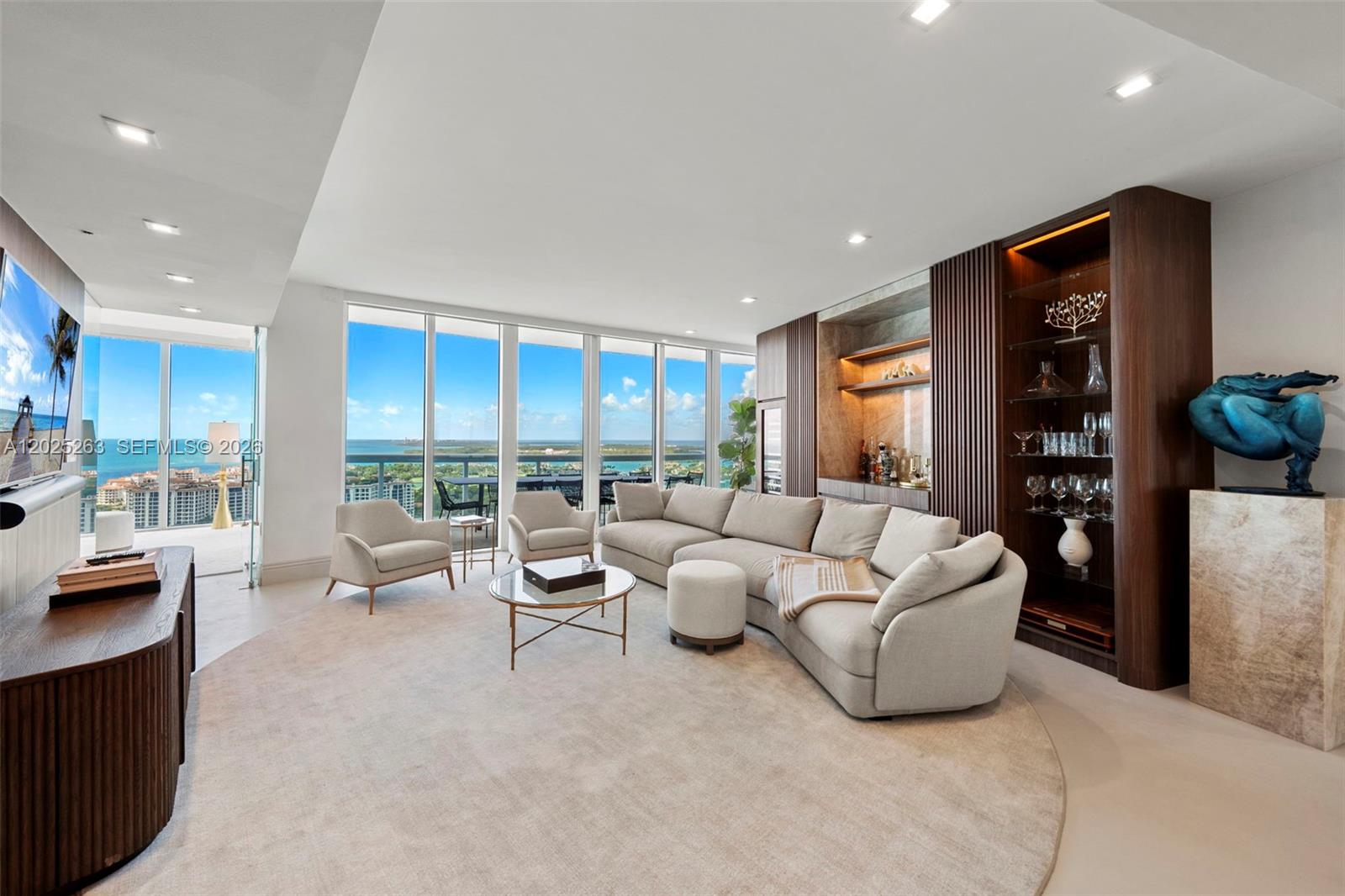 1000 S Pointe Drive 2803, Miami Beach, FL 33139, Miami Beach