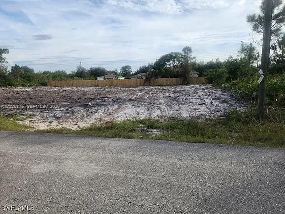 2513 43rd Street W, Newer Subdivisions, Lehigh Acres, FL