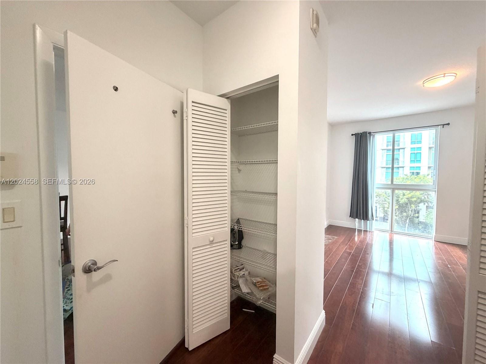 7290 SW 90th Street 303 — photo 8