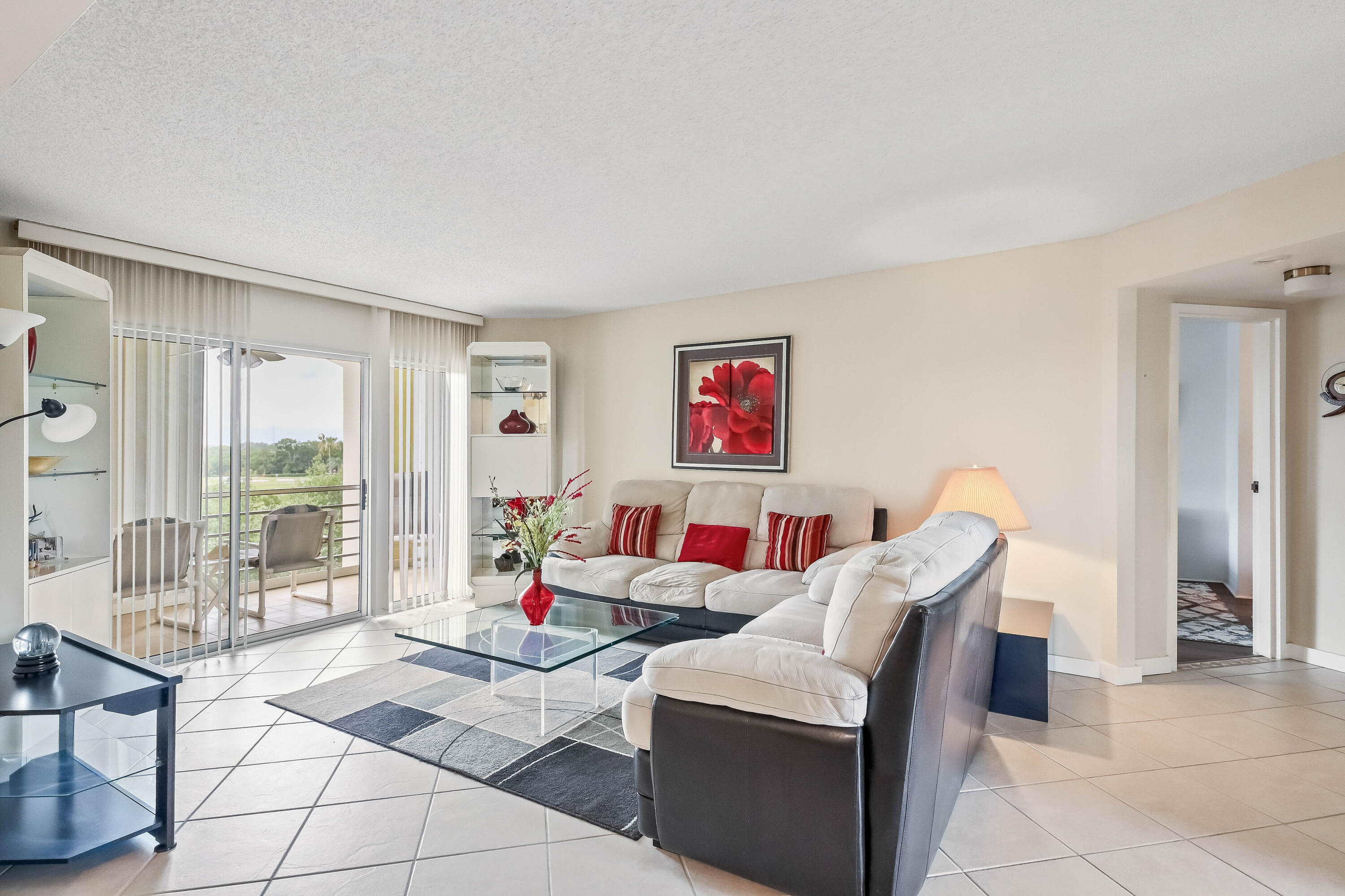 3951 Via Poinciana 511, Greenacres, FL 33467, Greenacres
