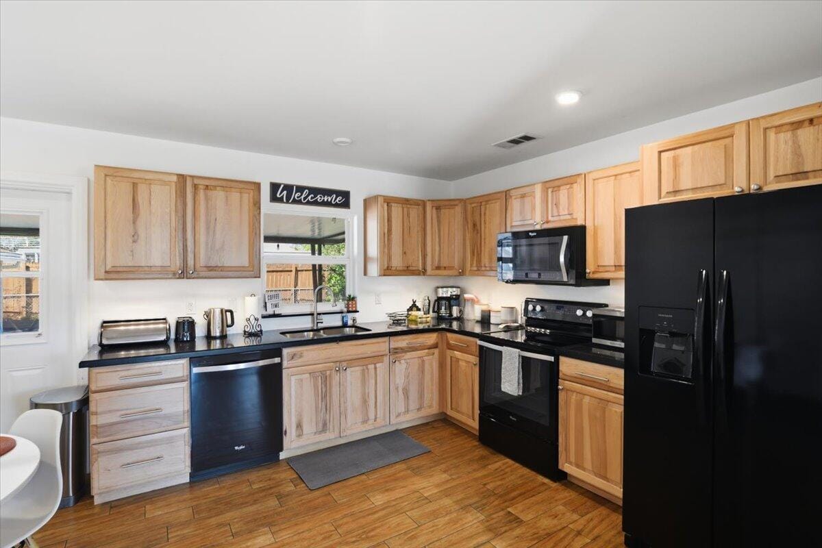 541 NE 58th Court, Fort Lauderdale, FL 33334 photo 8