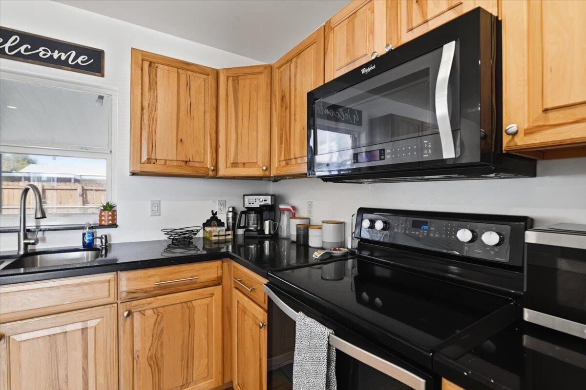 541 NE 58th Court, Fort Lauderdale, FL 33334 photo 9