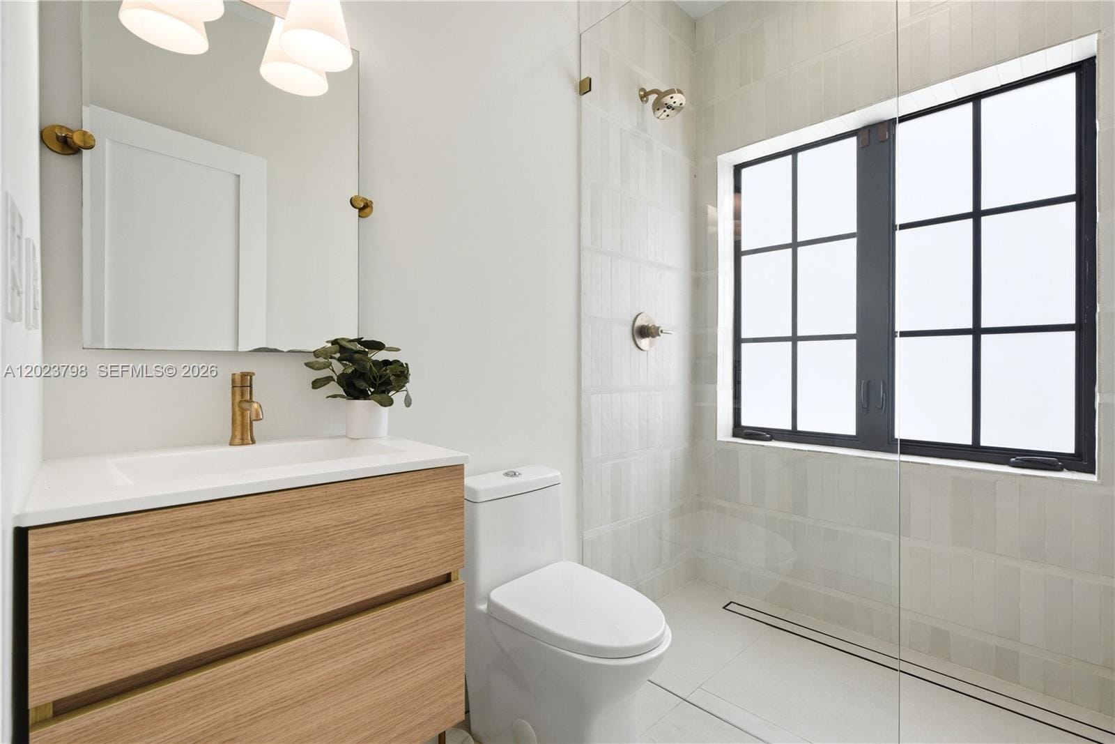 1220 Cordova Street — photo 8