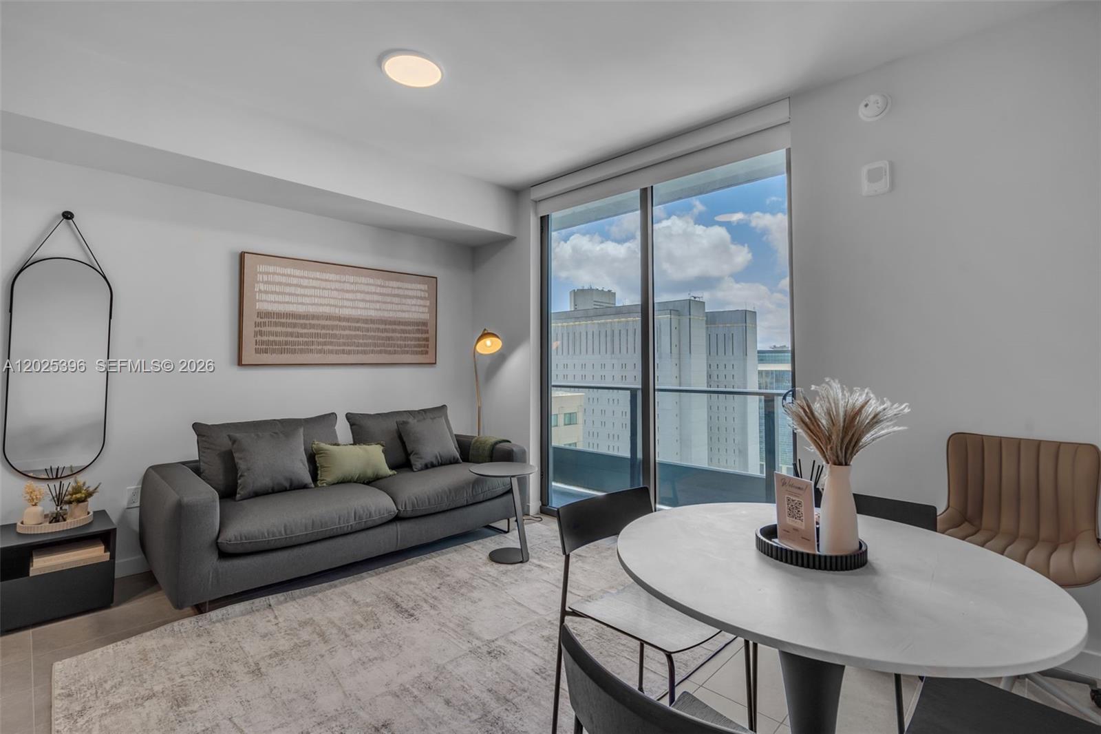 121 NE 5th Street 2107, Miami, FL 33132, Miami
