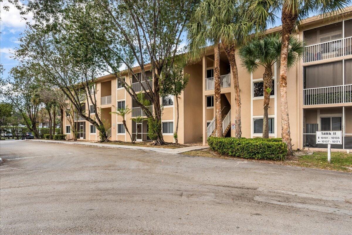 10129 W Atlantic Boulevard E3 — photo 1