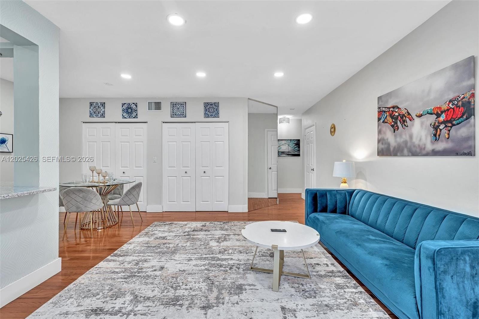 10004 E Bay Harbor Drive 3 — photo 2