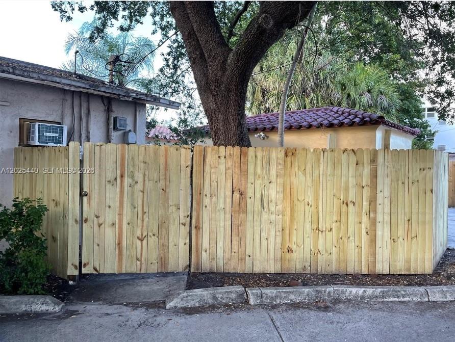1720 Pierce Street 3, Hollywood, FL 33020, Hollywood