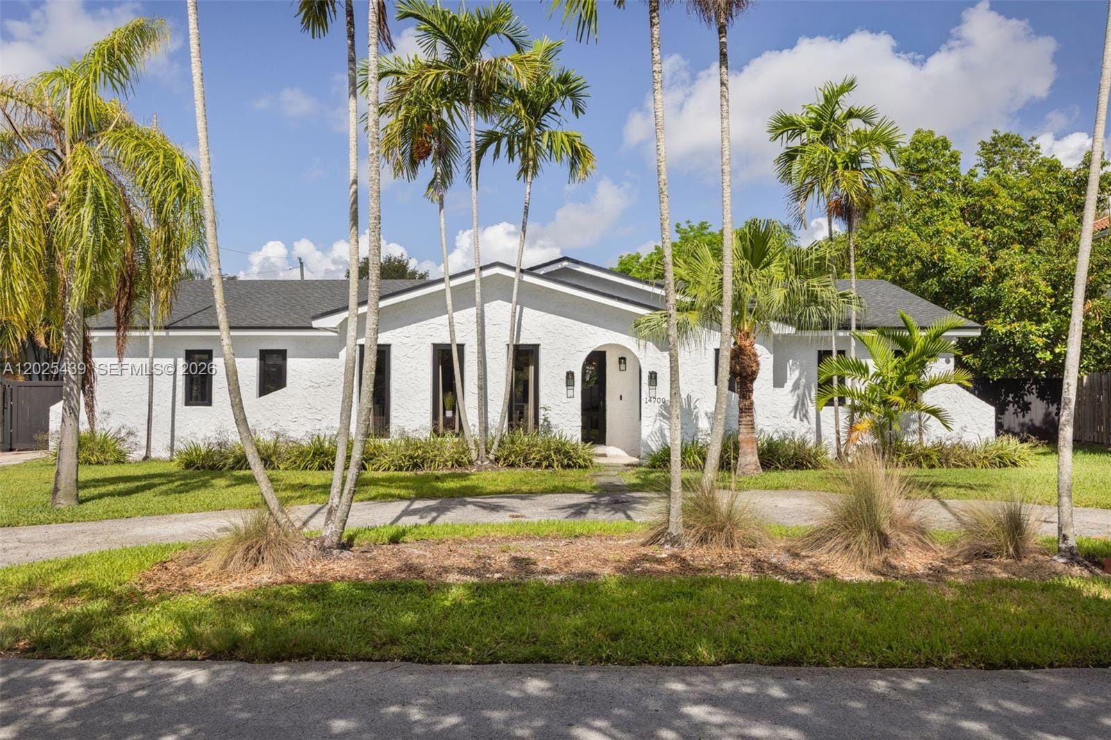 14700 Sailfish Drive, Coral Gables, FL 33158 photo 2