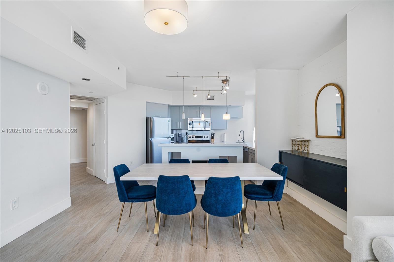 1330 West Avenue 2107 — photo 3