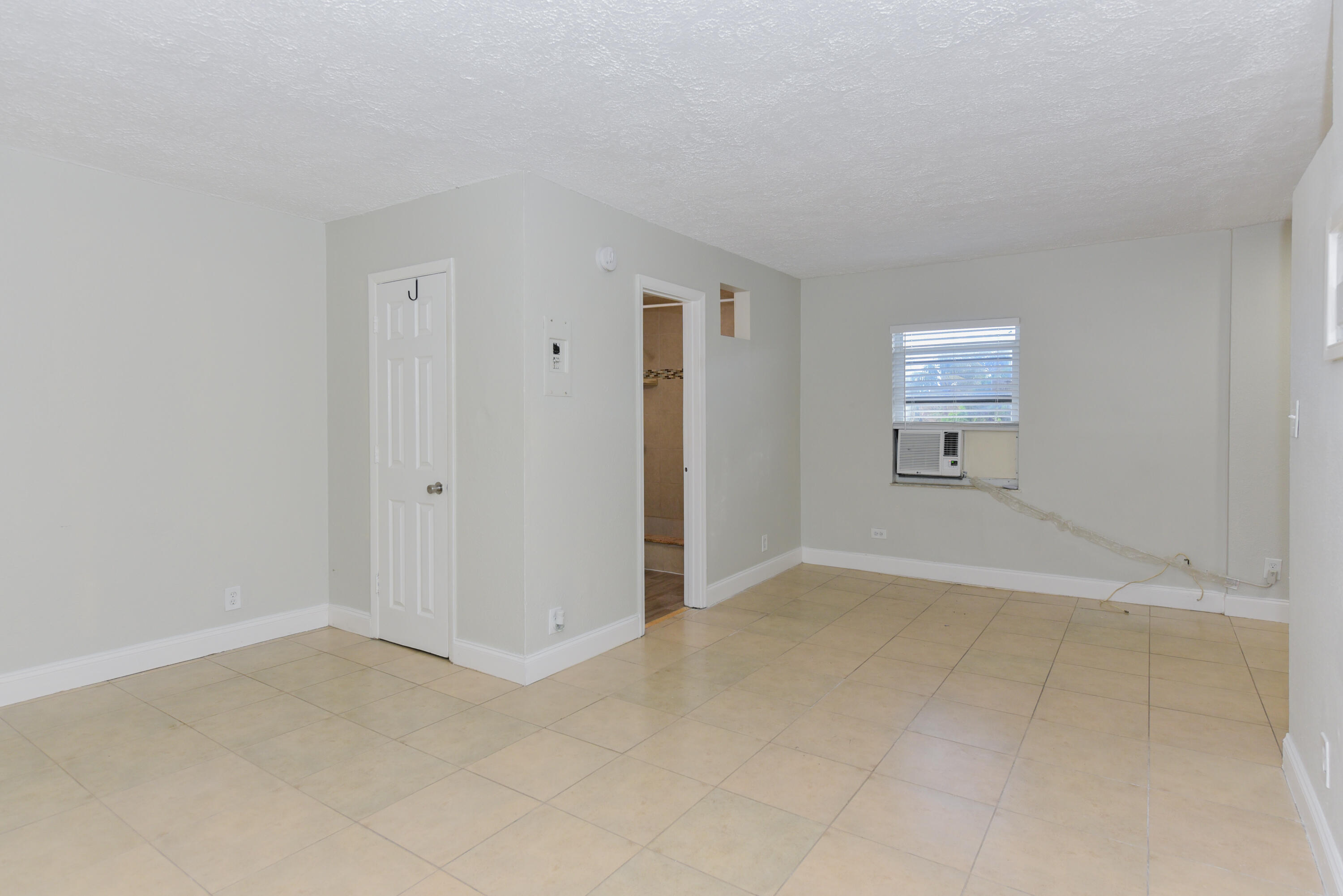 605 N Federal Highway 8, Lake Worth Beach, FL 33460, Lake Worth Beach
