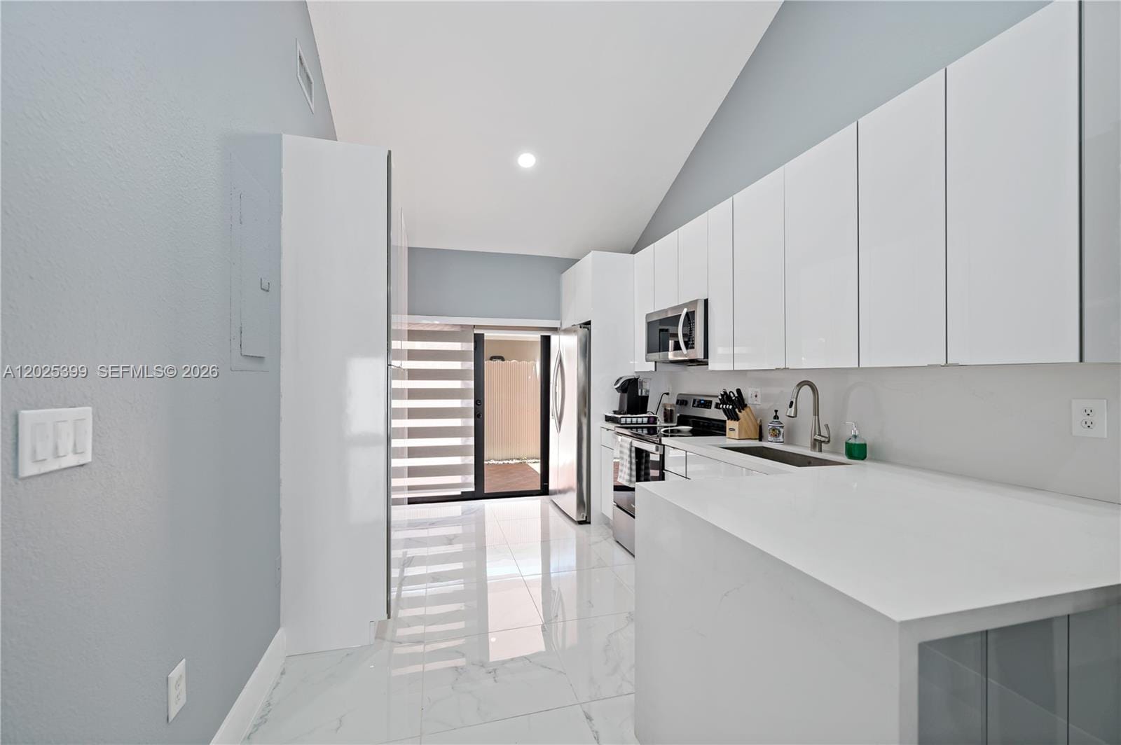 9046 NW 121st Terrace 90, Hialeah Gardens, FL 33018 photo 9