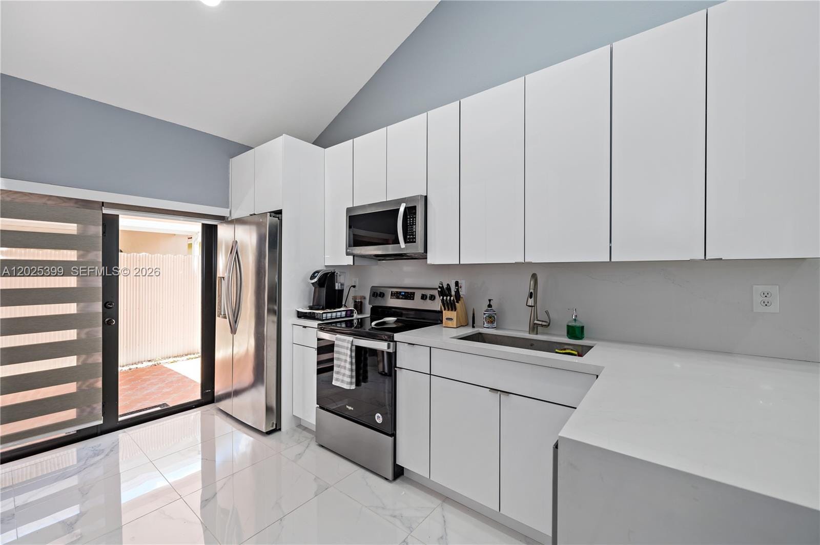 9046 NW 121st Terrace 90, Hialeah Gardens, FL 33018 photo 10