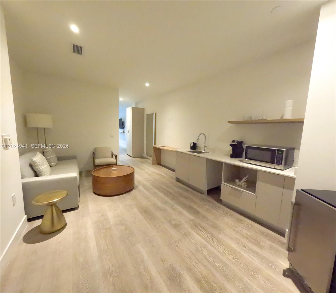 229 SW 9th Street 508, Miami, FL 33130, Miami