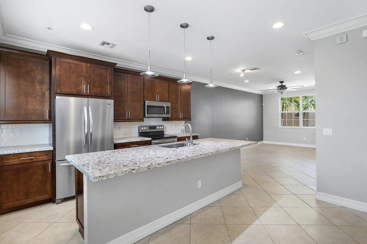 224 S Federal Highway 4 — photo 11