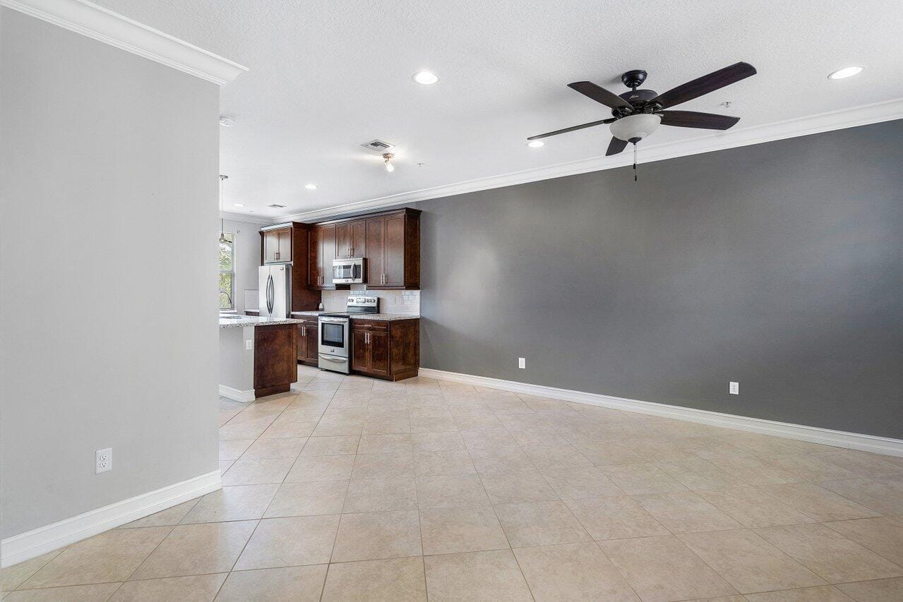 224 S Federal Highway 4 — photo 10