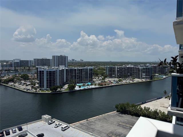 3800 S Ocean Drive 1725, Hallmark Of Hollywood, Hollywood, FL