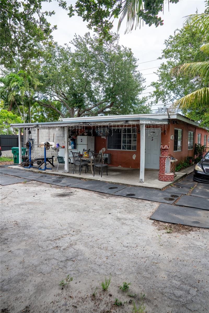 3401 NW 15th Street — photo 4